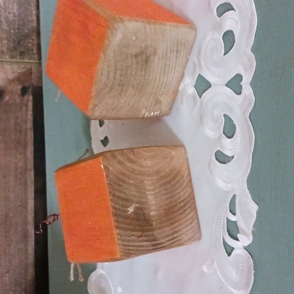 Wooden Distressed Pumpkin Set of 2 - Picture 2 of 4